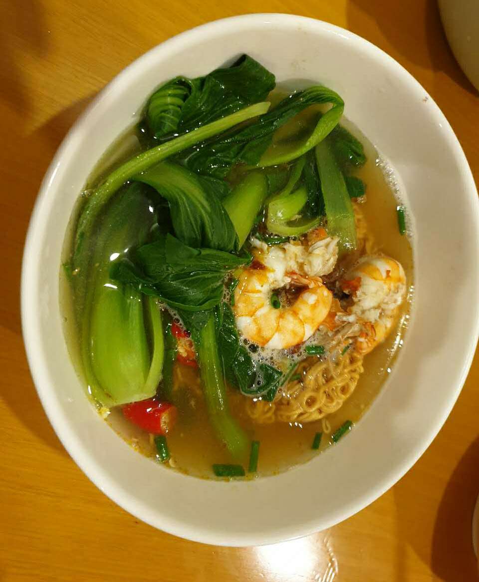 Tô mì đầu tiên em nấu cho anh